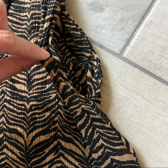 Aila blue tiger zebra animal striped gauzy mini dress. Size S - Picture 12 of 15